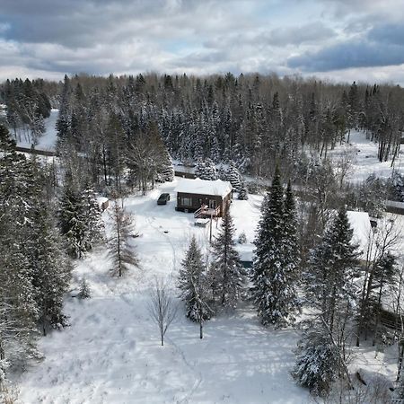 Cozy Log Cottage La Minerve Luaran gambar