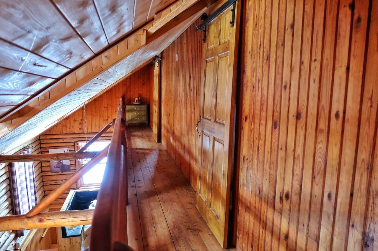 Cozy Log Cottage La Minerve Luaran gambar